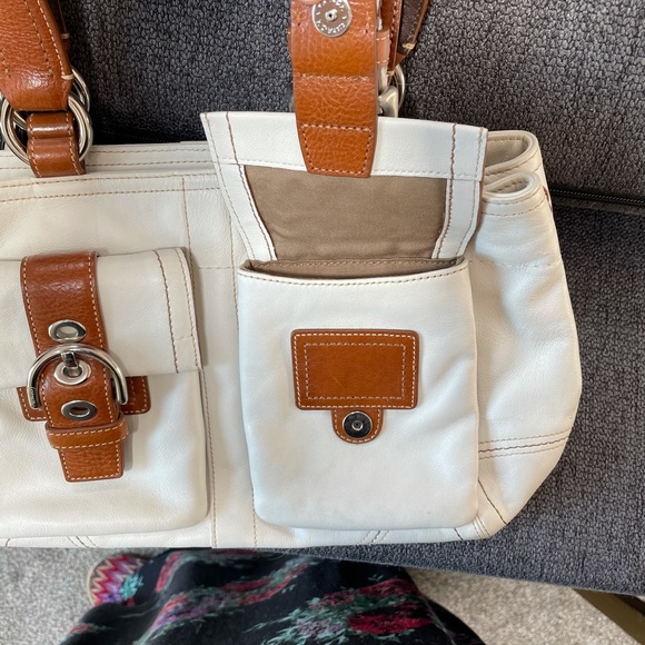 Coach purse - Picture 11 of 15